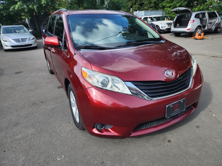 Used 2011 Toyota Sienna in Manchester, Connecticut | Best Auto Sales LLC. Manchester, Connecticut