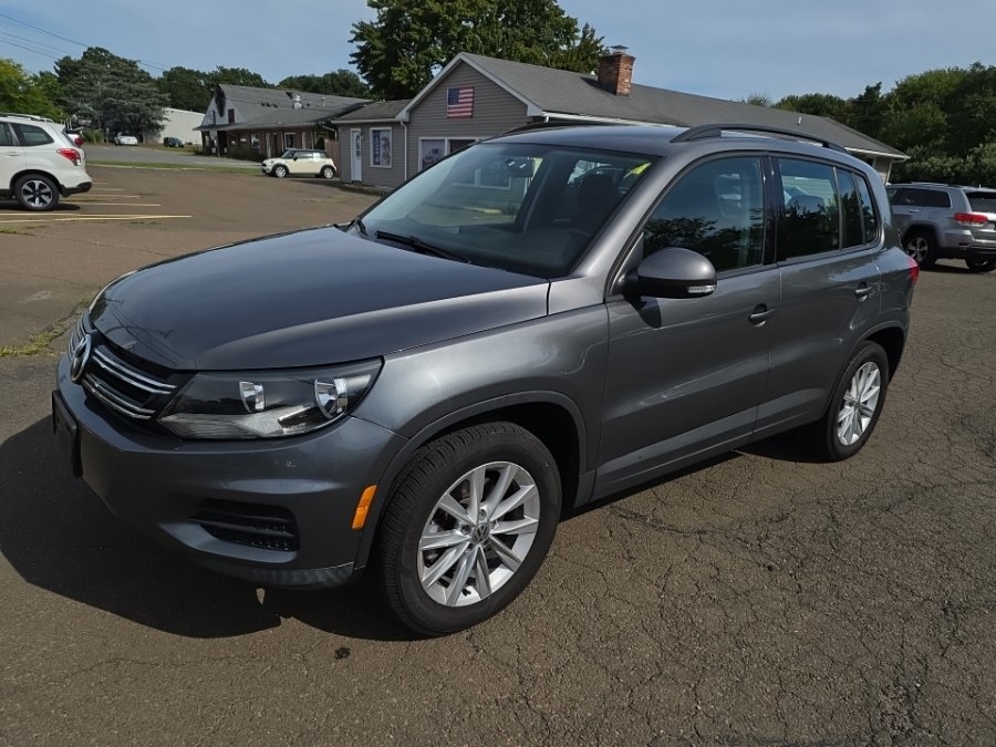 Used 2017 Volkswagen Tiguan in Clinton, Connecticut | M&M Motors International. Clinton, Connecticut