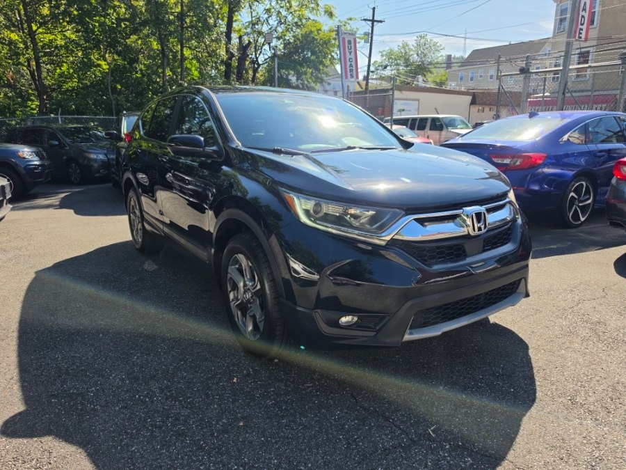 Used 2017 Honda CR-V in Paterson, New Jersey | Xcell Motors LLC. Paterson, New Jersey