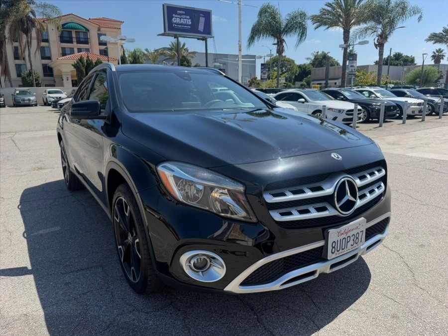 Used 2020 Mercedes-Benz GLA-250 in Hawaiian Gardens, California | Luxe Motors. Hawaiian Gardens, California