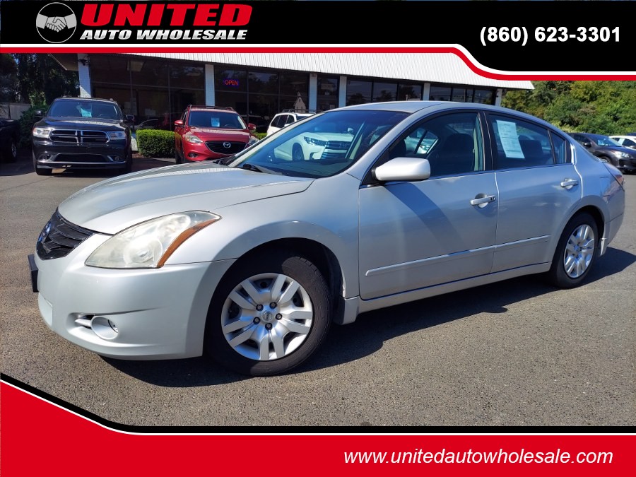Used 2012 Nissan Altima in East Windsor, Connecticut | United Auto Sales of E Windsor, Inc. East Windsor, Connecticut