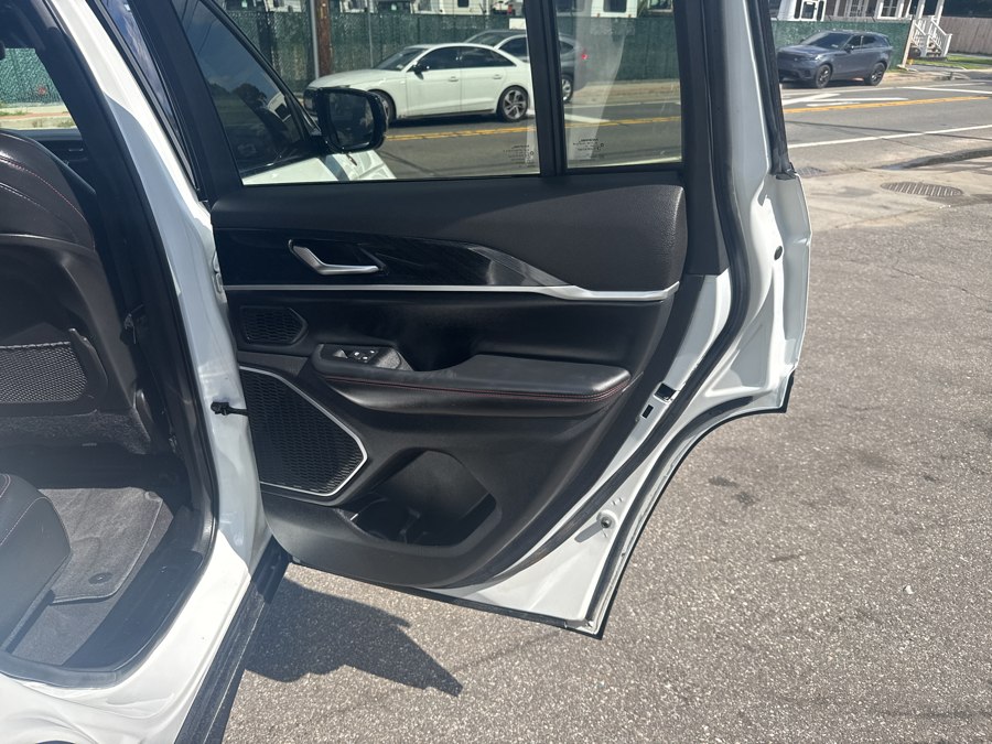 2022 Jeep Grand Cherokee Trailhawk - Photo 22