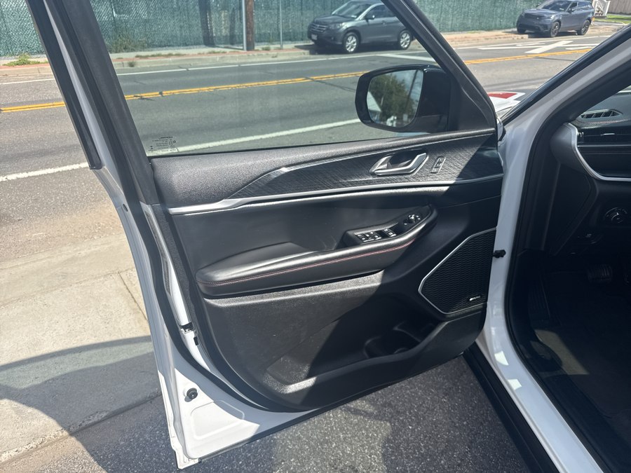 2022 Jeep Grand Cherokee Trailhawk - Photo 14