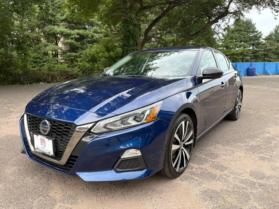 Used 2022 Nissan Altima in Meriden, Connecticut | T E A M Auto Center. Meriden, Connecticut