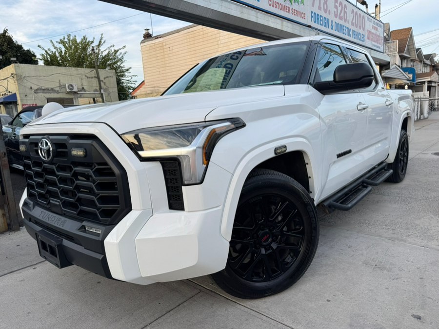 2023 Toyota Tundra 4WD SR5