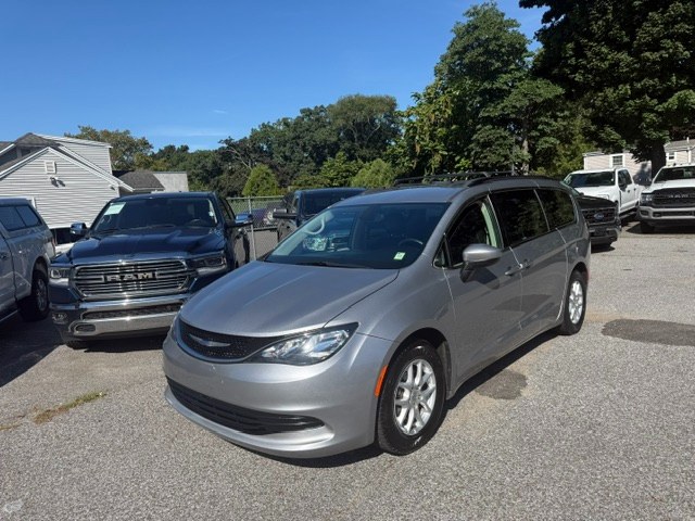 Used 2020 Chrysler Voyager in Huntington Station, New York | Huntington Auto Mall. Huntington Station, New York