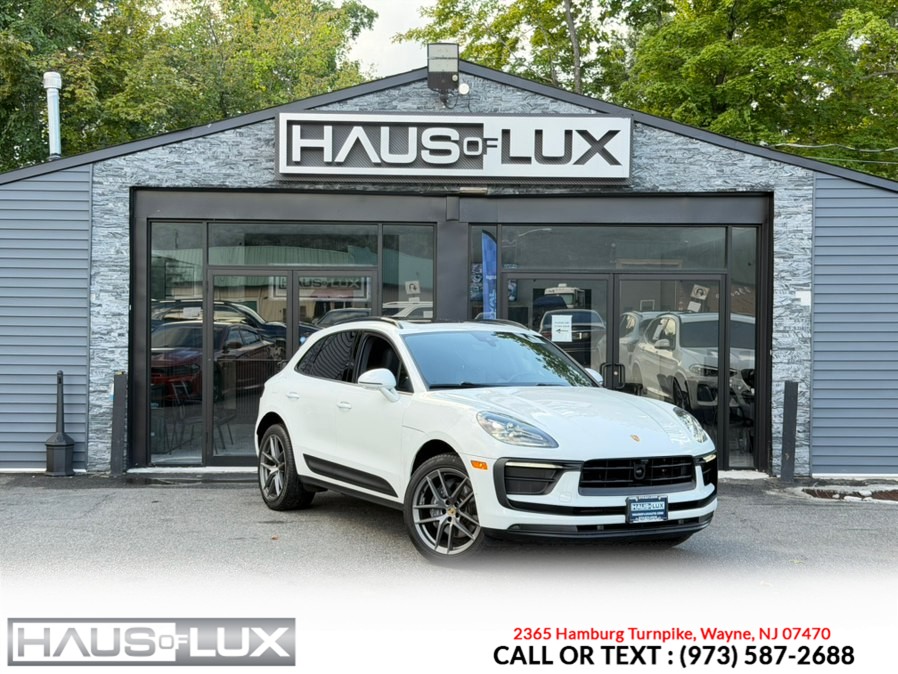 2023 Porsche Macan Macan / Macan T