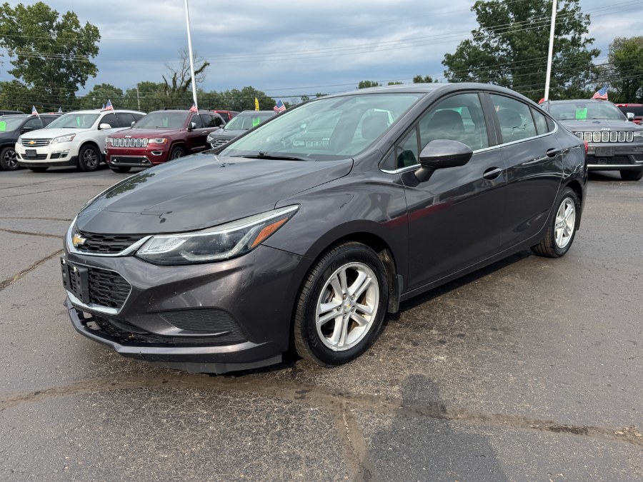 Used 2016 Chevrolet Cruze in Ortonville, Michigan | Marsh Auto Sales LLC. Ortonville, Michigan
