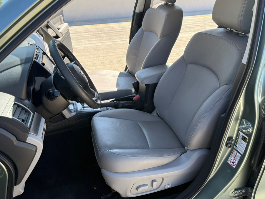 2016 Subaru Forester i Limited - Photo 10
