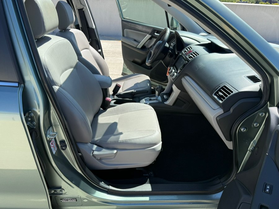 2016 Subaru Forester i Limited - Photo 15