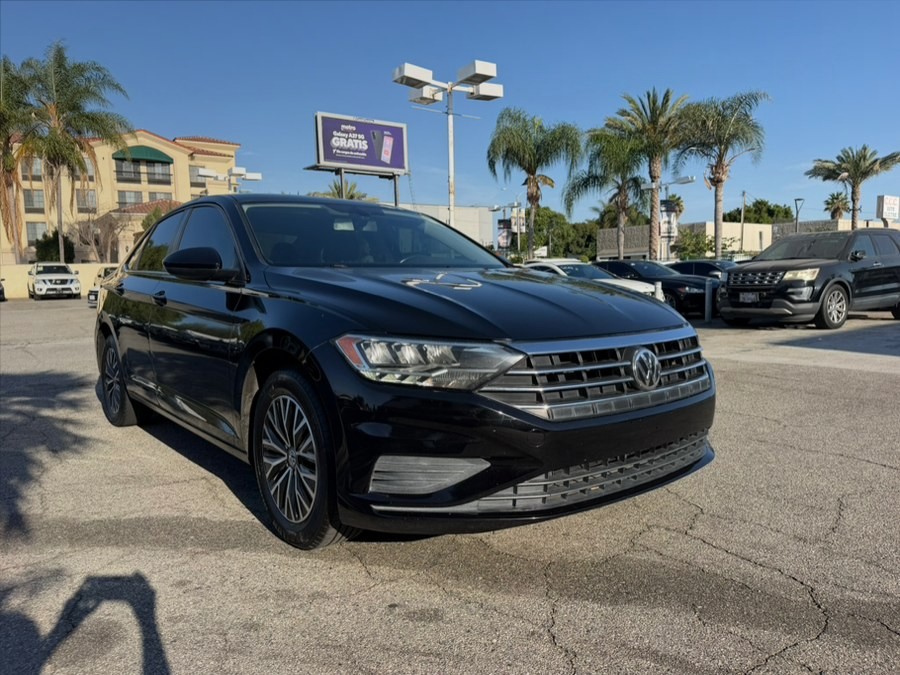 Used 2019 Volkswagen Jetta in Hawaiian Gardens, California | Luxe Motors. Hawaiian Gardens, California