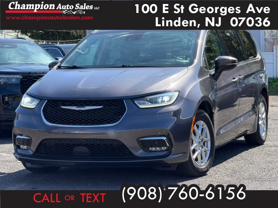 Used 2023 Chrysler Pacifica in Linden, New Jersey | Champion Auto Sales. Linden, New Jersey