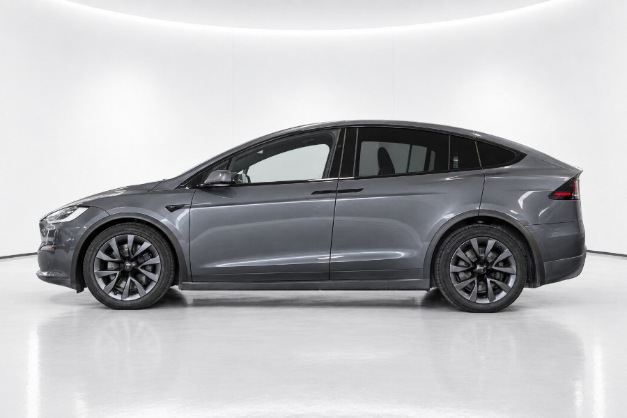 2023 Tesla Model X Plaid - Photo 10