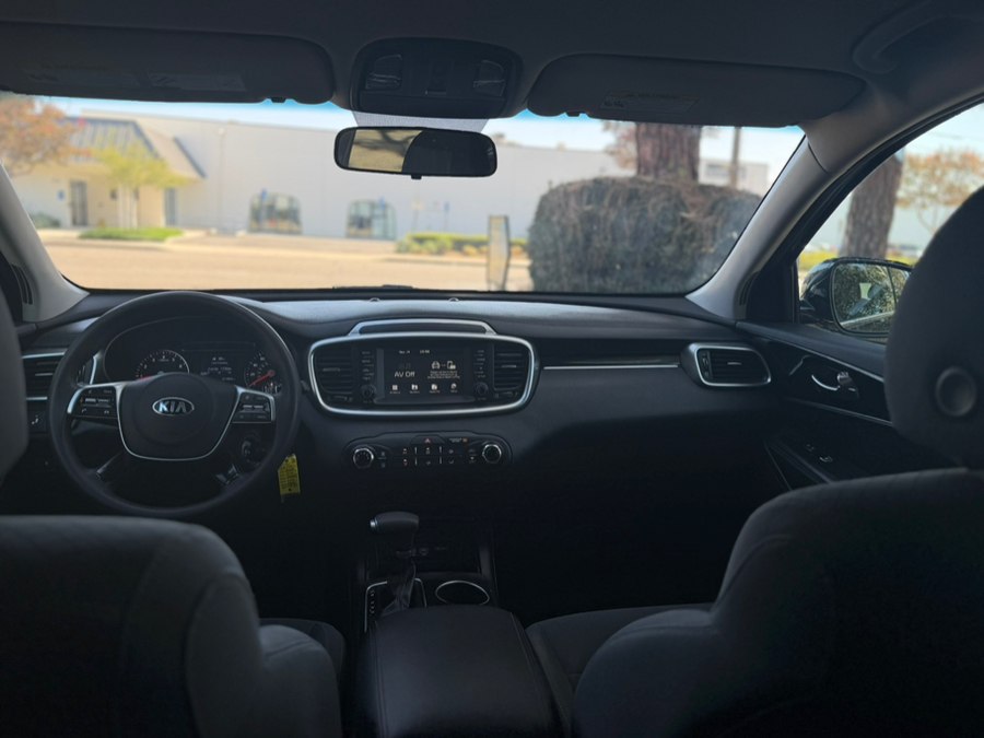 2020 Kia Sorento LX - Photo 12