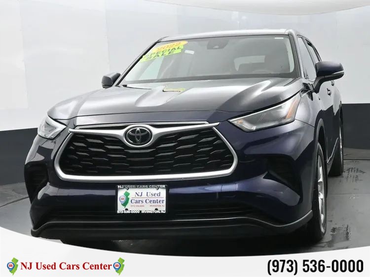 Used 2022 Toyota Highlander in Irvington, New Jersey | NJ Used Cars Center. Irvington, New Jersey