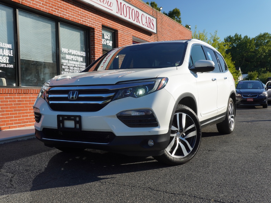 Used 2018 Honda Pilot in ENFIELD, Connecticut | Longmeadow Motor Cars. ENFIELD, Connecticut