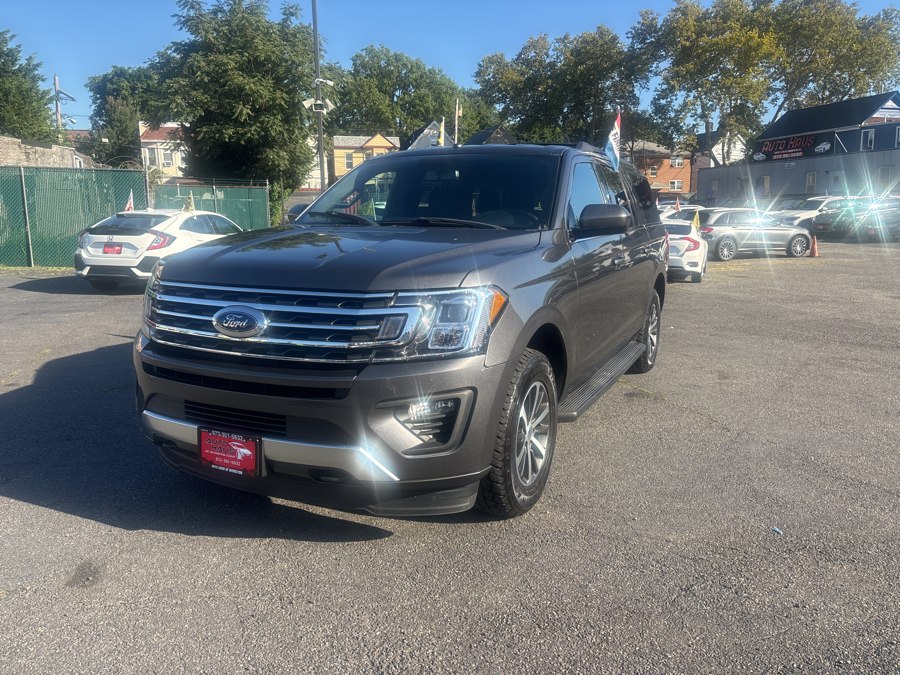 Gray (Magnetic Metallic) 2019 Ford Expedition SUV / Crossover Four-Wheel Drive Automatic