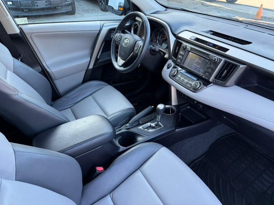 2013 Toyota RAV4 Limited - Photo 20