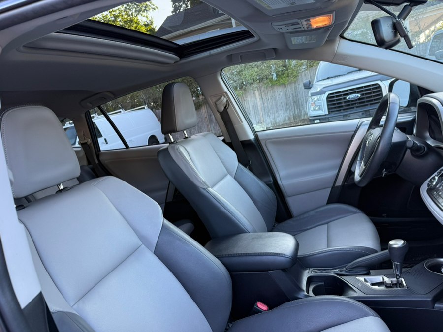 2013 Toyota RAV4 Limited - Photo 19