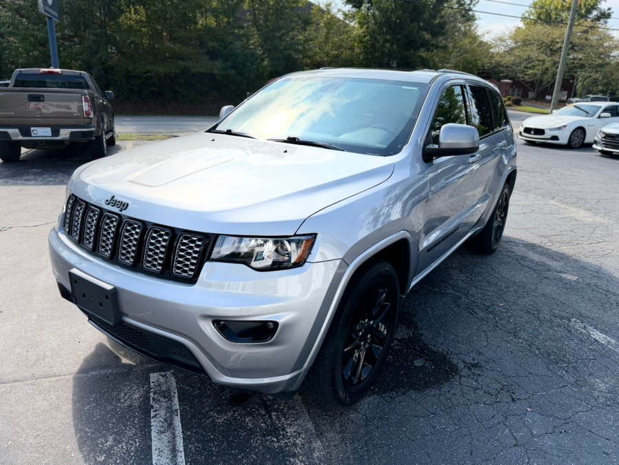 Gray (Granite Crystal Metallic Clearcoat) 2020 Jeep Grand Cherokee SUV / Crossover 4X2 Automatic
