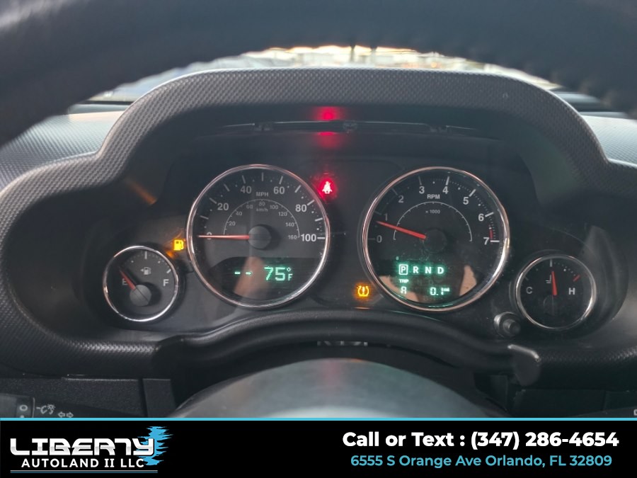 2010 Jeep Wrangler Unlimited Sahara - Photo 6