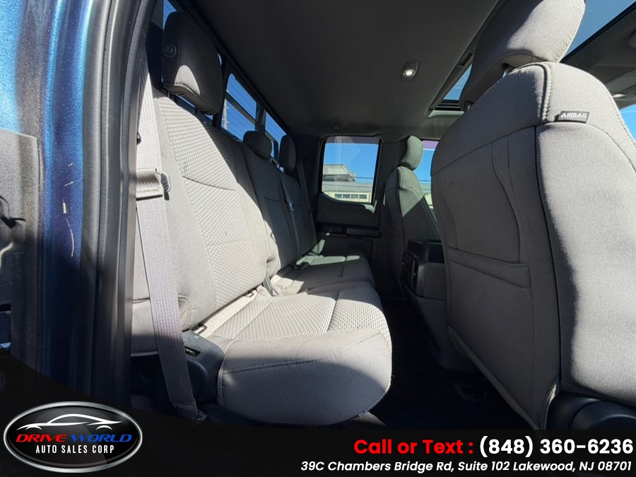 2017 Ford F-150 XLT - Photo 37