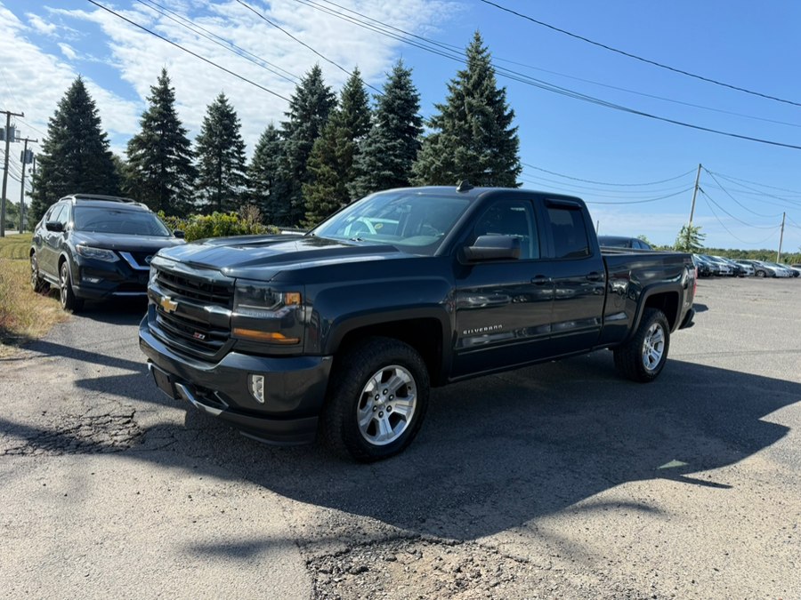 2017 Chevrolet Silverado 1500 4WD Double Cab 143.5" LT w/1LT, available for sale in East Windsor, Connecticut | A1 Auto Sale LLC. East Windsor, Connecticut