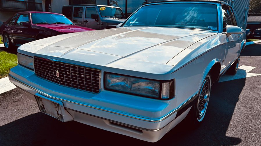 Used 1988 Chevrolet Monte Carlo in Branford, Connecticut | J&E Auto Sales LLC. Branford, Connecticut
