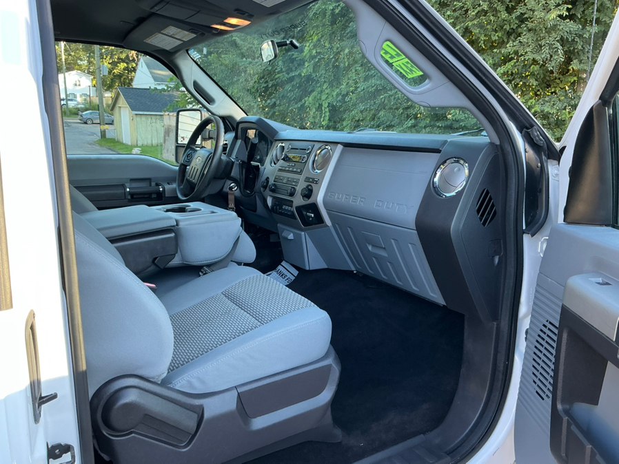 2015 Ford F-250 Super Duty XLT - Photo 22