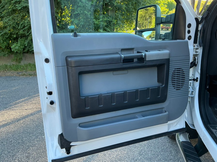 2015 Ford F-250 Super Duty XLT - Photo 14