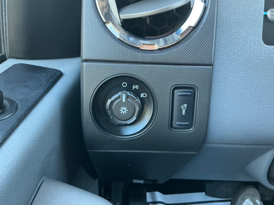 2015 Ford F-250 Super Duty XLT - Photo 37
