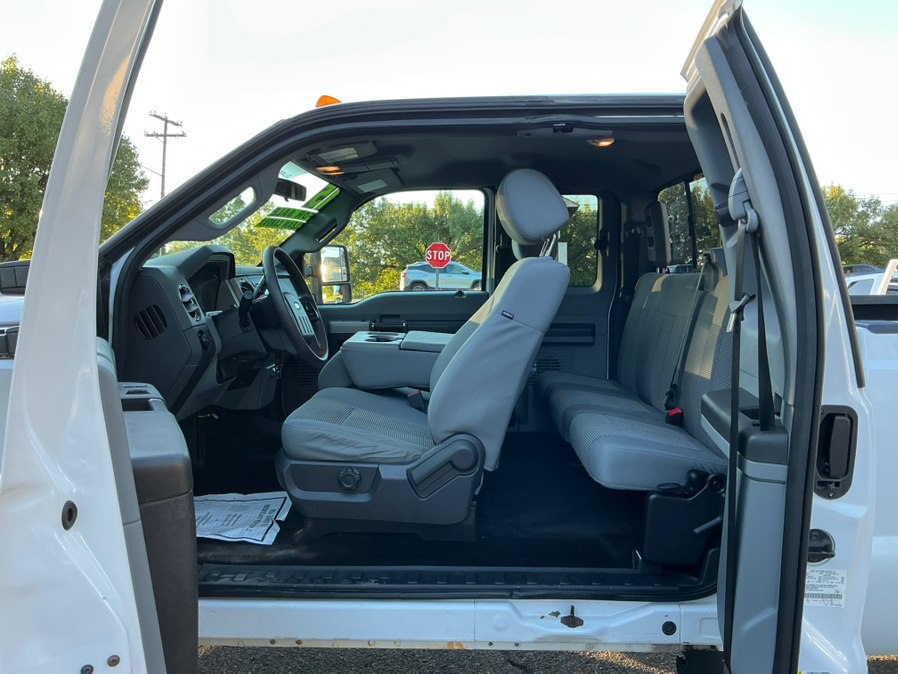 2015 Ford F-250 Super Duty XLT - Photo 18