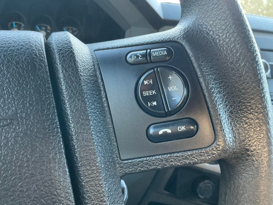 2015 Ford F-250 Super Duty XLT - Photo 35