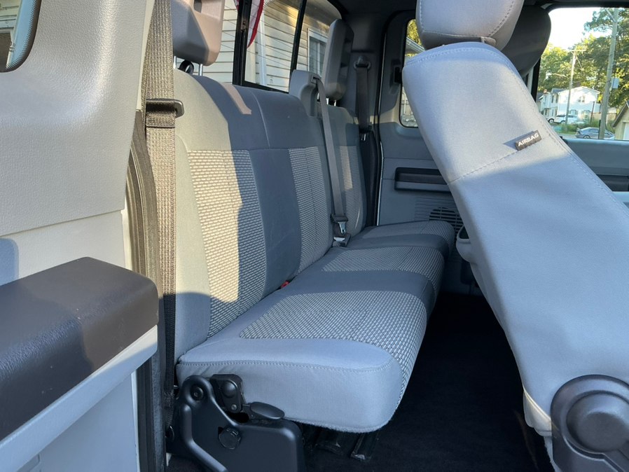 2015 Ford F-250 Super Duty XLT - Photo 27
