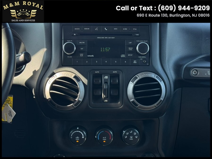 2012 Jeep Wrangler Unlimited Sport - Photo 9