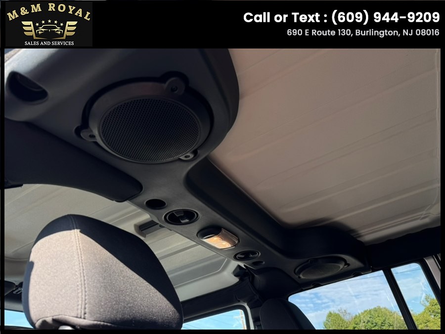 2012 Jeep Wrangler Unlimited Sport - Photo 13