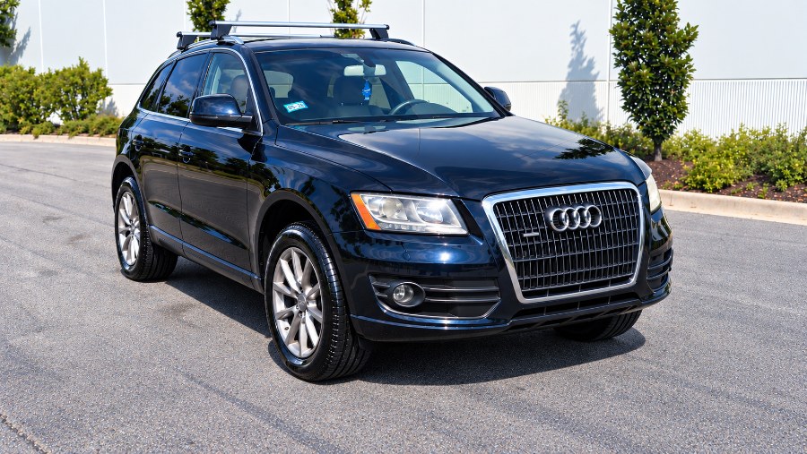 Used 2009 Audi Q5 in Glenview, Illinois | MOTOR DEALS USA. Glenview, Illinois