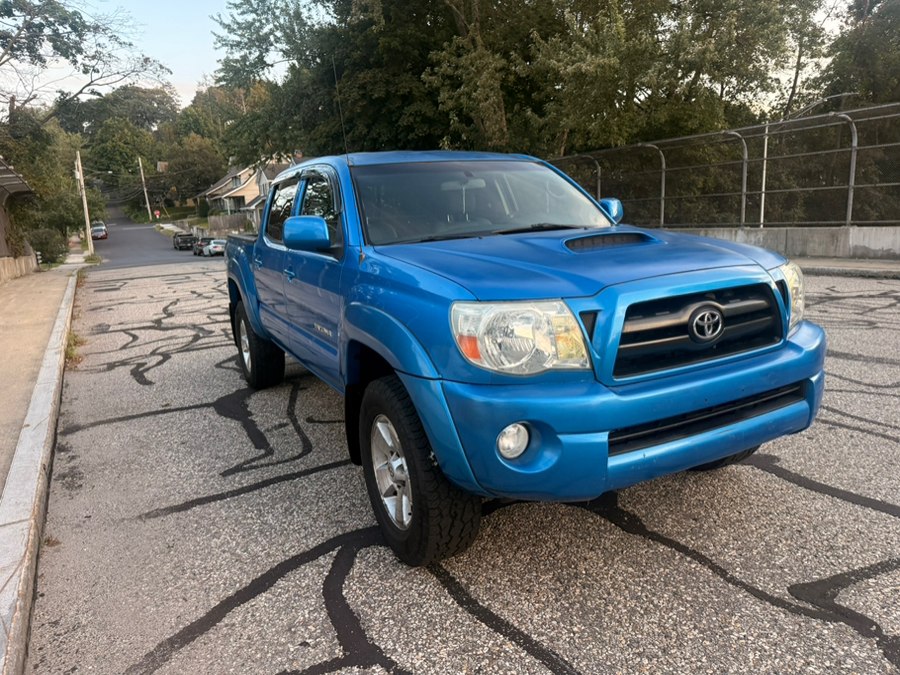 Used 2006 Toyota Tacoma in Shelton, Connecticut | Center Motorsports LLC. Shelton, Connecticut