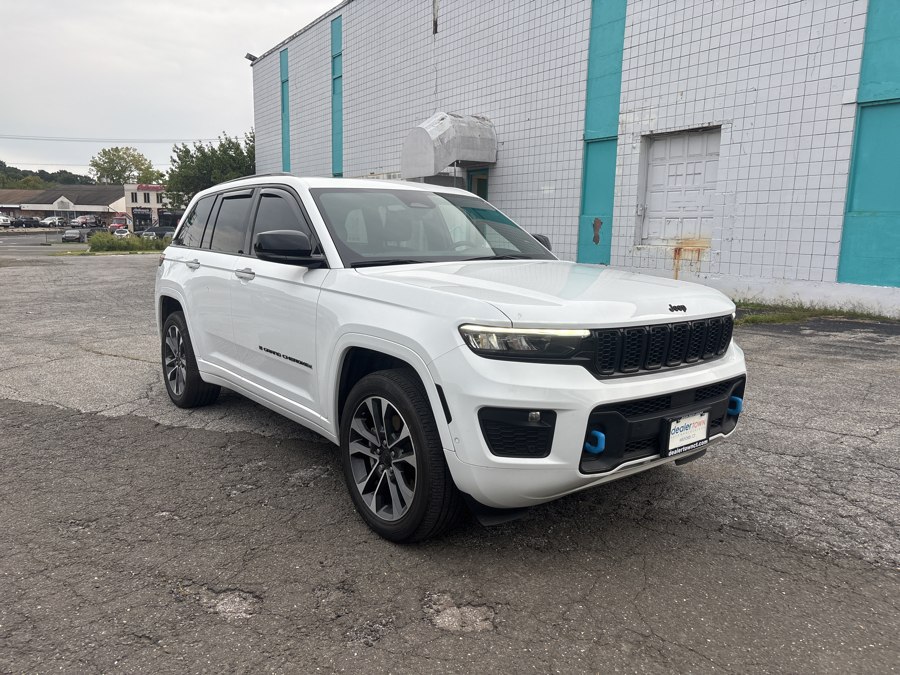 Used 2023 Jeep Grand Cherokee 4xe in Milford, Connecticut | Dealertown Auto Wholesalers. Milford, Connecticut