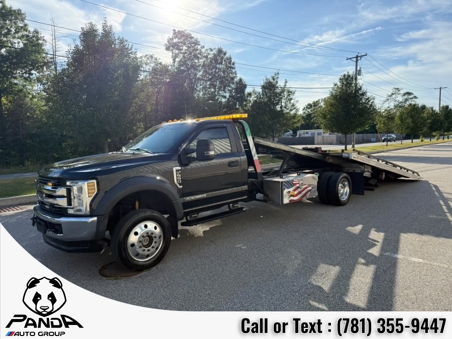2018 Ford Super Duty F-550 DRW XLT 4WD Reg Cab 145" WB 60" CA, available for sale in Abington, Massachusetts | Panda Auto Group. Abington, Massachusetts
