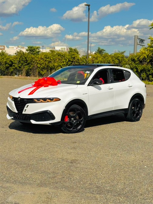 Used 2026 Alfa Romeo Tonale in Elmont, New York | Charles Cars. Elmont, New York