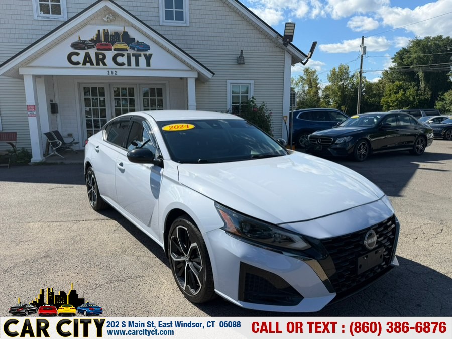 2024 Nissan Altima 2.5 SR AWD Sedan, available for sale in East Windsor, Connecticut | Car City LLC. East Windsor, Connecticut