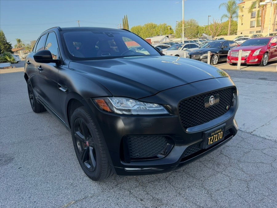 Used 2020 Jaguar F-PACE in Hawaiian Gardens, California | Luxe Motors. Hawaiian Gardens, California