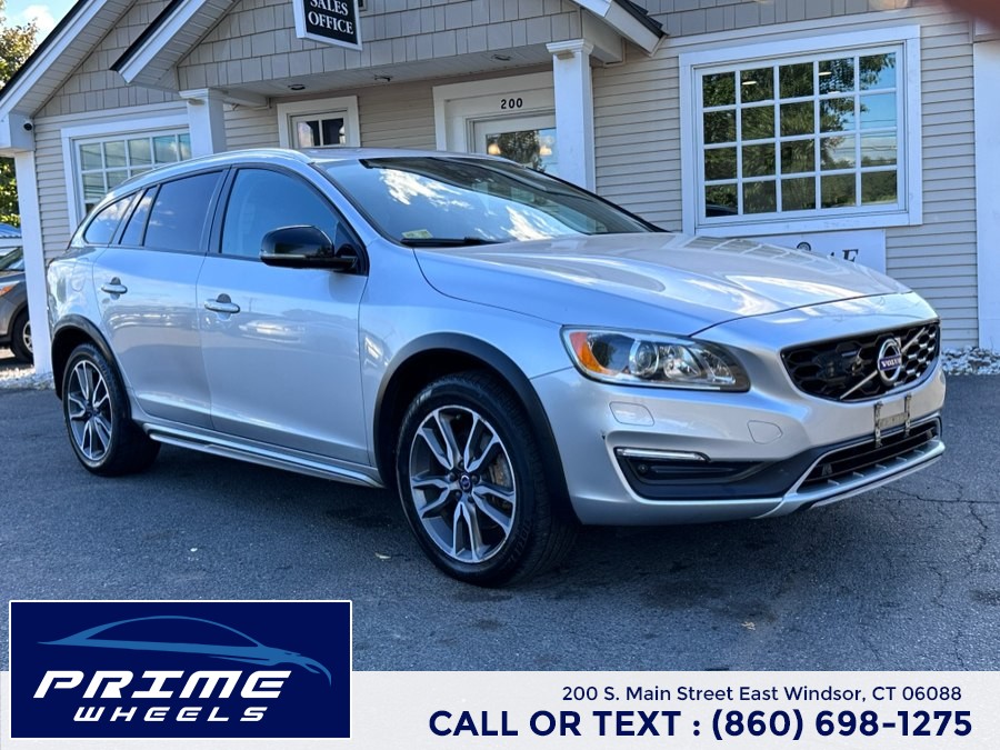 2017 Volvo V60 Cross Country T5 AWD Platinum, available for sale in East Windsor, Connecticut | Prime Wheels. East Windsor, Connecticut