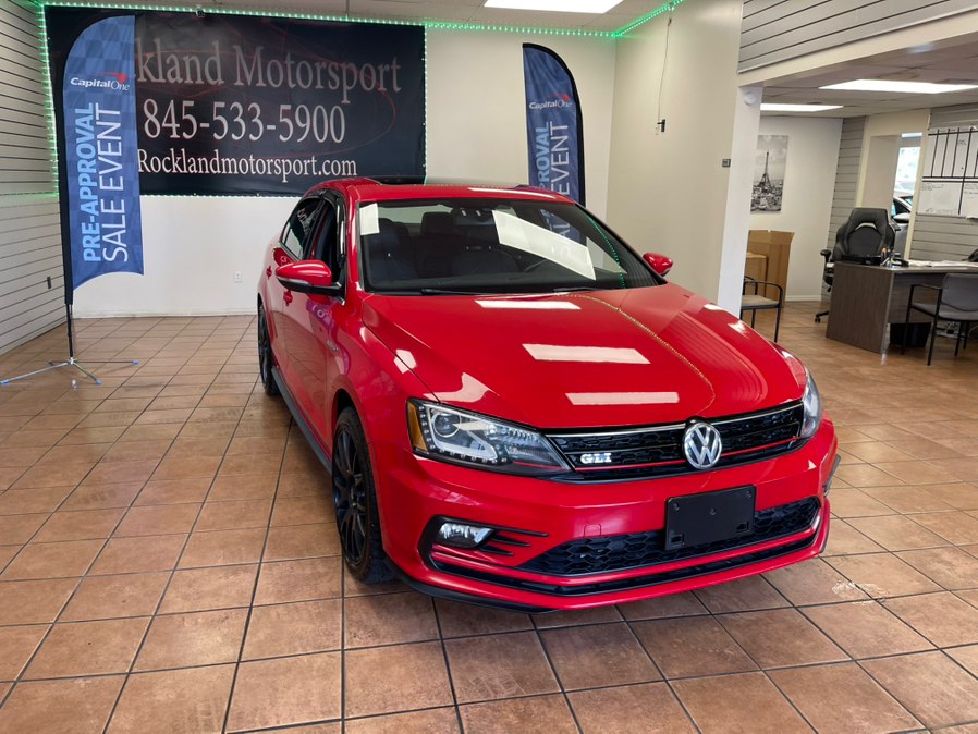 Used 2016 Volkswagen Jetta Sedan in Suffern, New York | Rockland Motor Sport. Suffern, New York