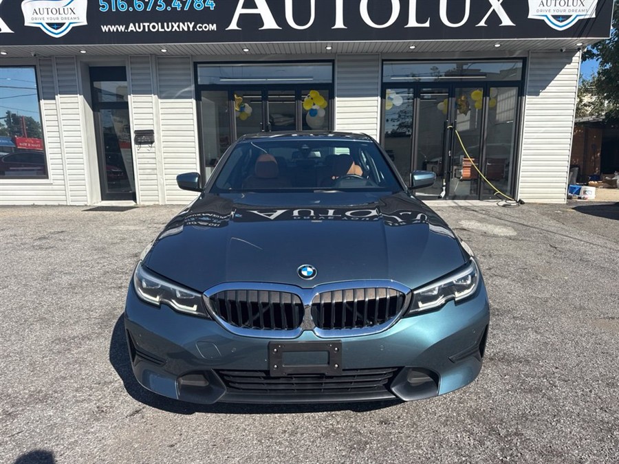 2019 BMW 3 Series 330i xDrive, available for sale in Elmont, New York | AutoLux. Elmont, New York