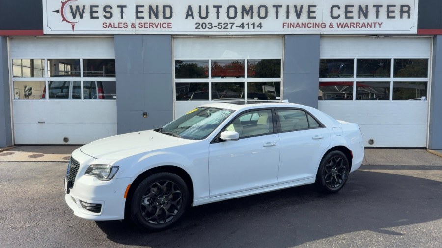 2022 Chrysler 300 Touring L AWD, available for sale in Waterbury, Connecticut | West End Automotive Center. Waterbury, Connecticut
