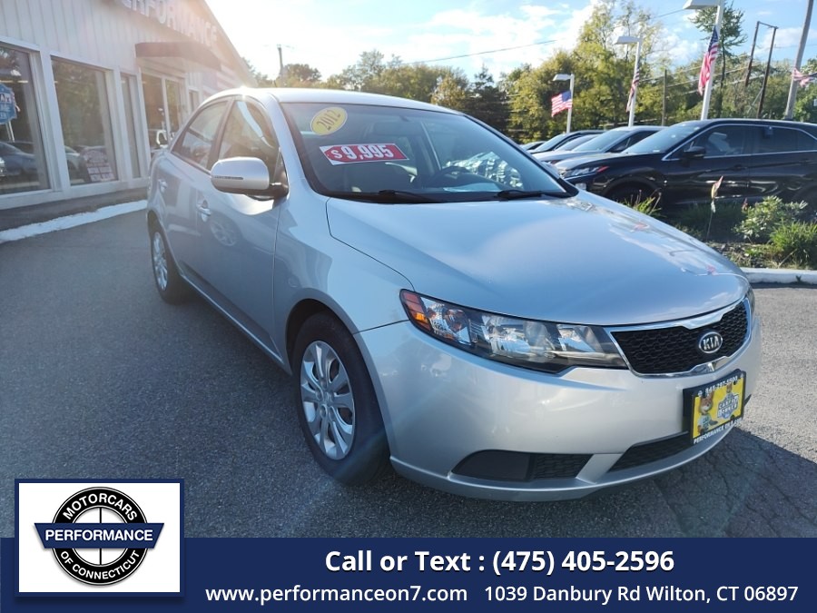 Used 2012 Kia Forte in Wilton, Connecticut | Performance Motor Cars Of Connecticut LLC. Wilton, Connecticut