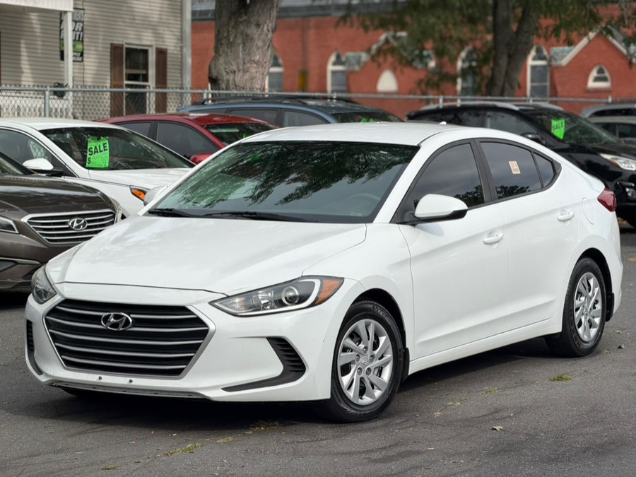2017 Hyundai Elantra SE 2.0L Auto (Alabama) *Ltd Avail*, available for sale in Holyoke, Massachusetts | Adam Auto Sales. Holyoke, Massachusetts