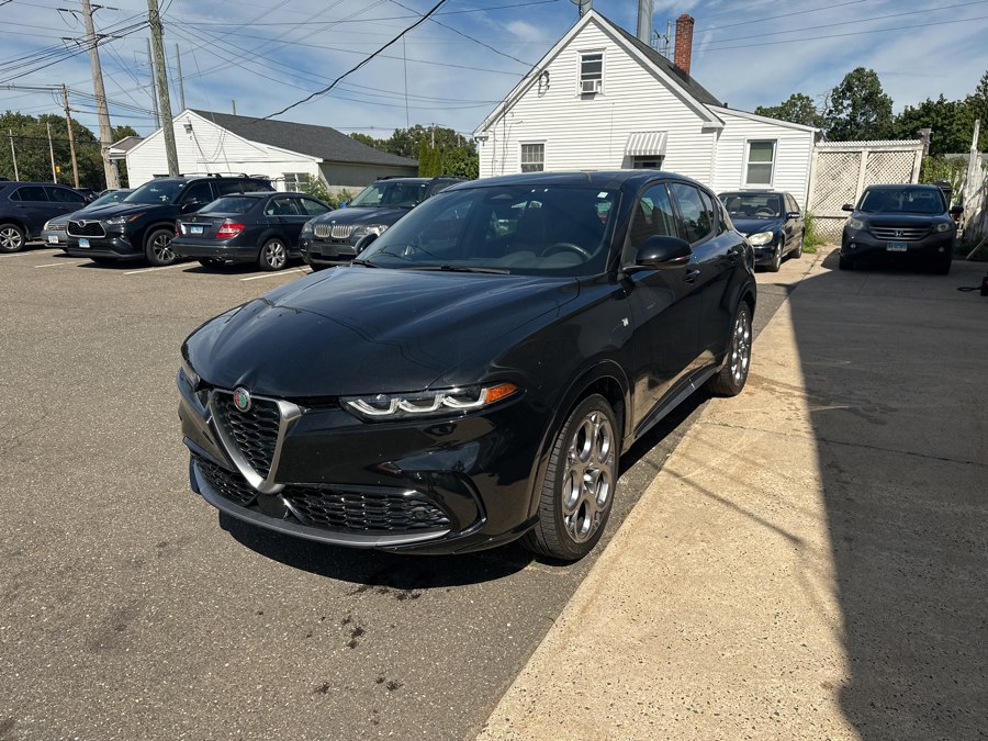 Used 2024 Alfa Romeo Tonale in Wallingford, Connecticut | Vertucci Automotive Inc. Wallingford, Connecticut